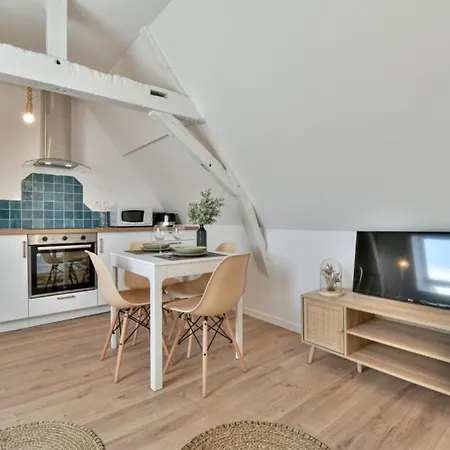 Jean Hardy - Hyper Centre, Parking Gratuit, Wifi, Clim, Gare *