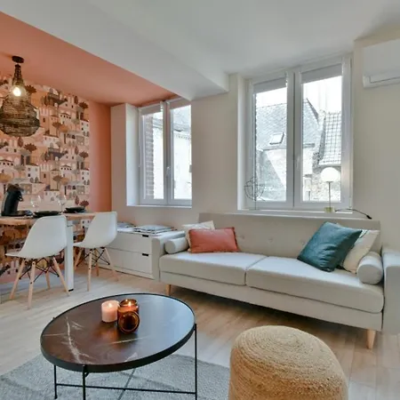 Jean Hardy - Hyper Centre, Parking Gratuit, Wifi, Clim, Gare Apartment Valenciennes